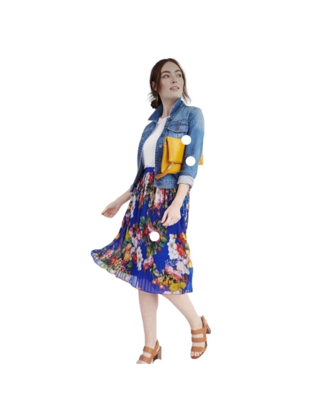 Skies Are Blue Floral Pleated Skirt